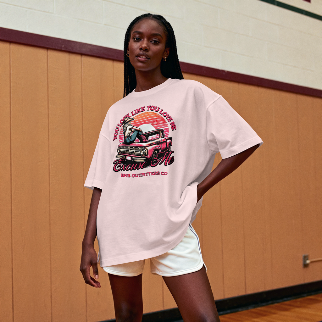 YOU LOOK LIKE YOU LOVE ME – Cowgirl Classic Unisex Tee